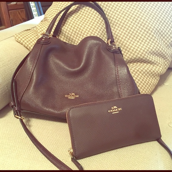 coach edie 28 leather shoulder bag
